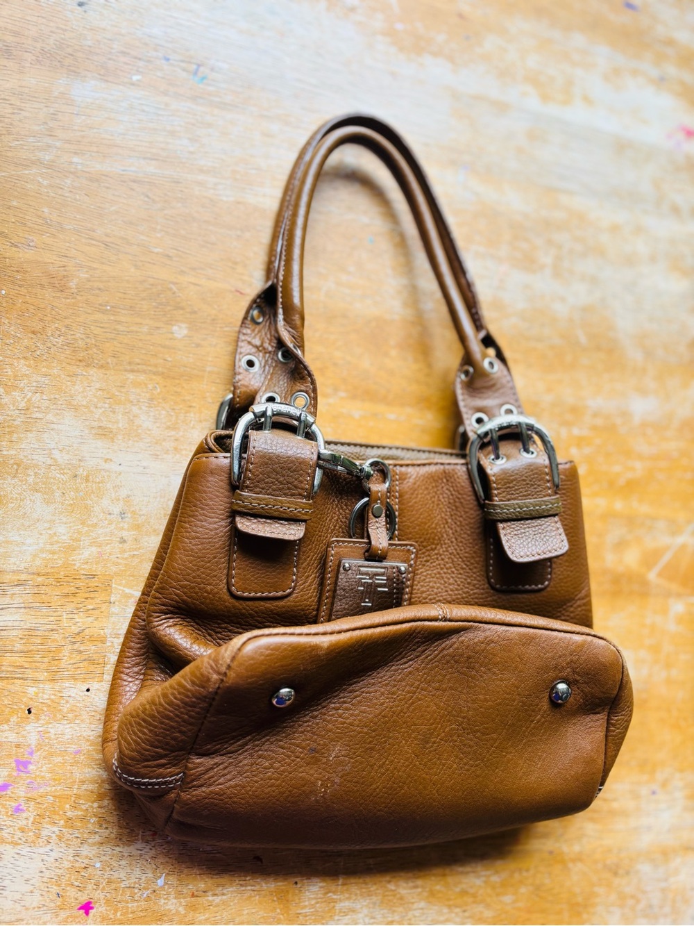Tignanello Y2K Vintage Brown Leather Shoulder Bag with Buckle Hardware - Picture 9 of 10